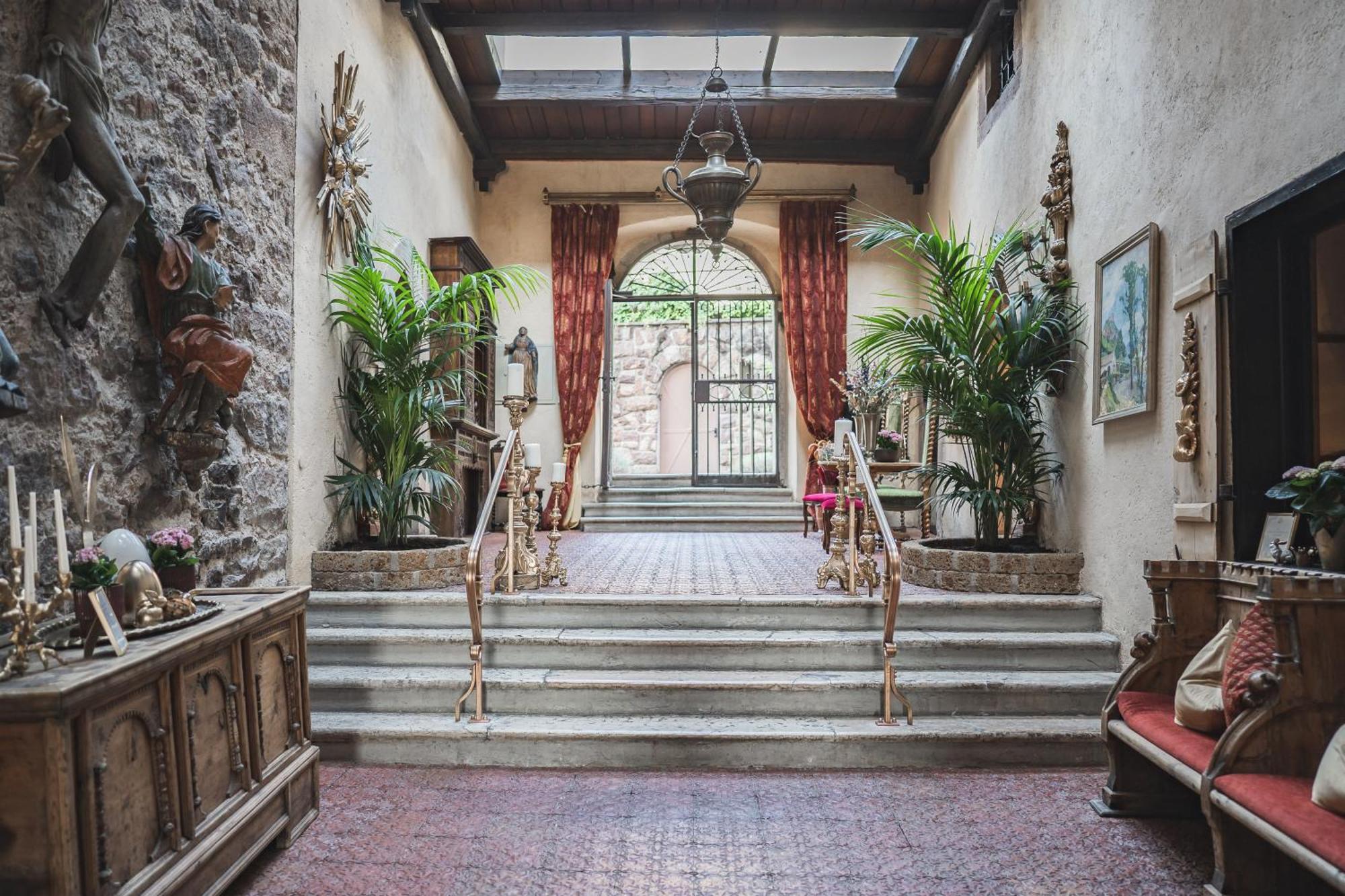Schloss Hotel Korb Апп'яно-сулла-Страда-дель-Віно Екстер'єр фото